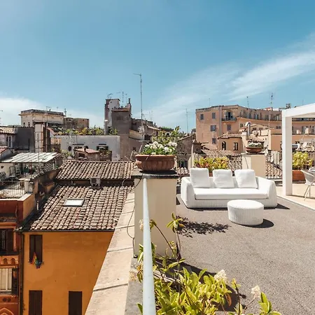 招待所 Nikis Collection Navona 4*