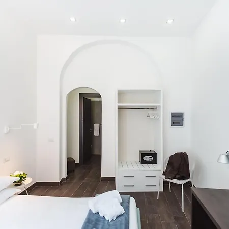 Nikis Collection Navona 4*