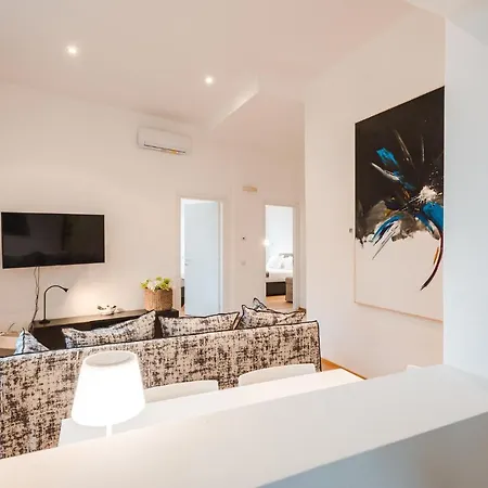 招待所 Nikis Collection Navona 4*