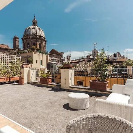 Nikis Collection Navona Rome