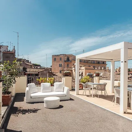 Nikis Collection Navona Rome